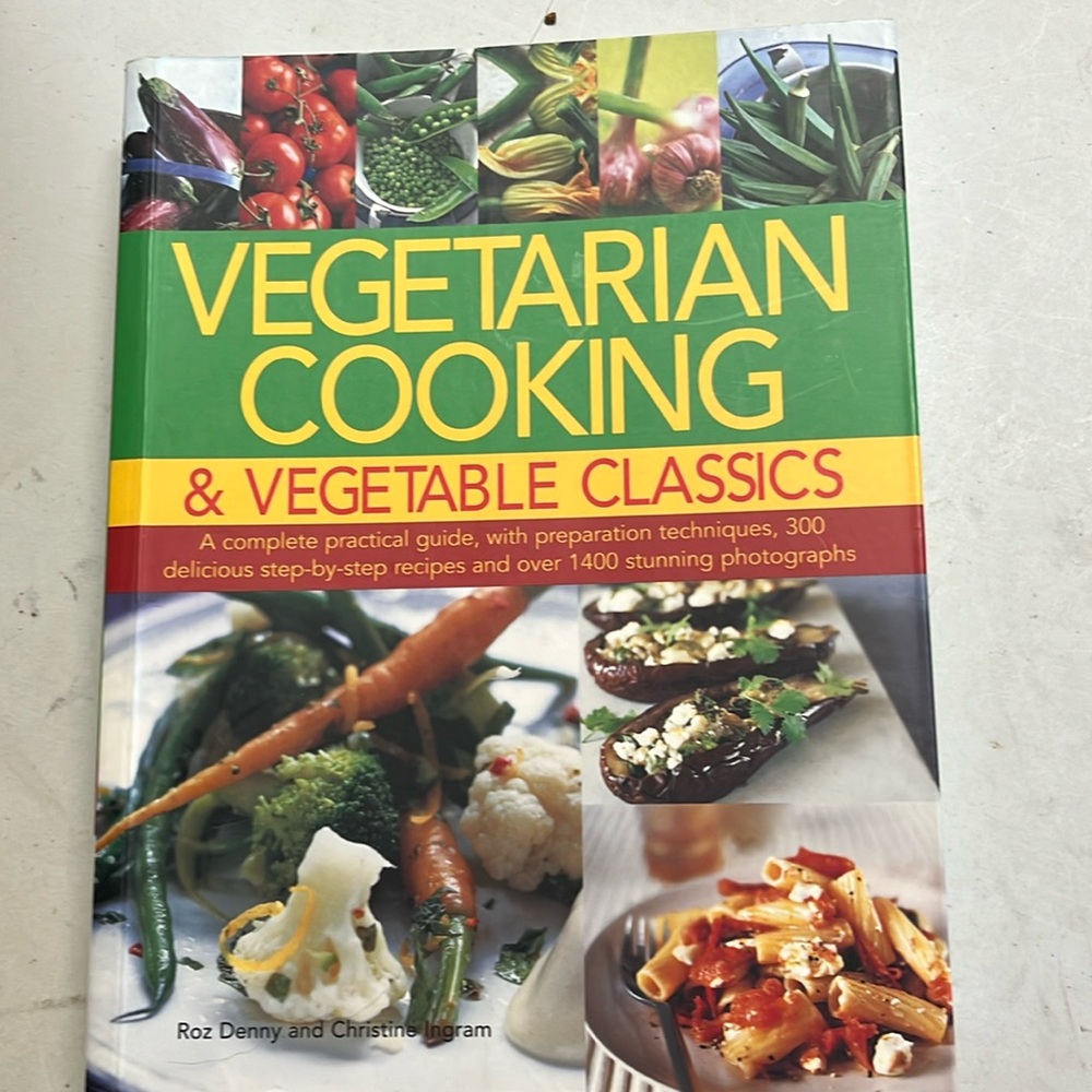 Vegetarian, cooking and vegetable classics cookbook